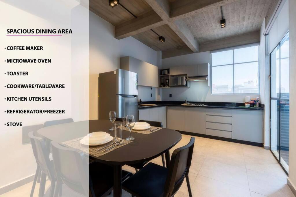 P602 Amazing Rooftop Views 3bdrom 2bath Fits 10 *